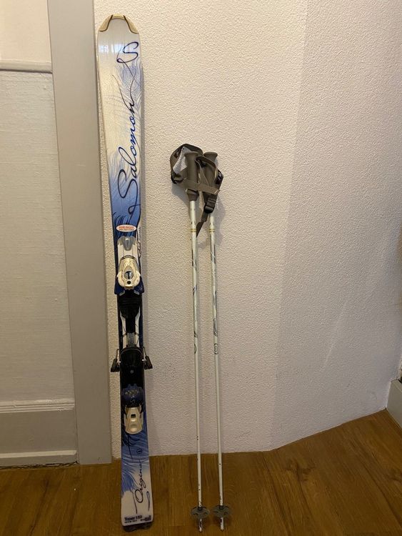 Topaz mit Skistöcke | auf Ricardo