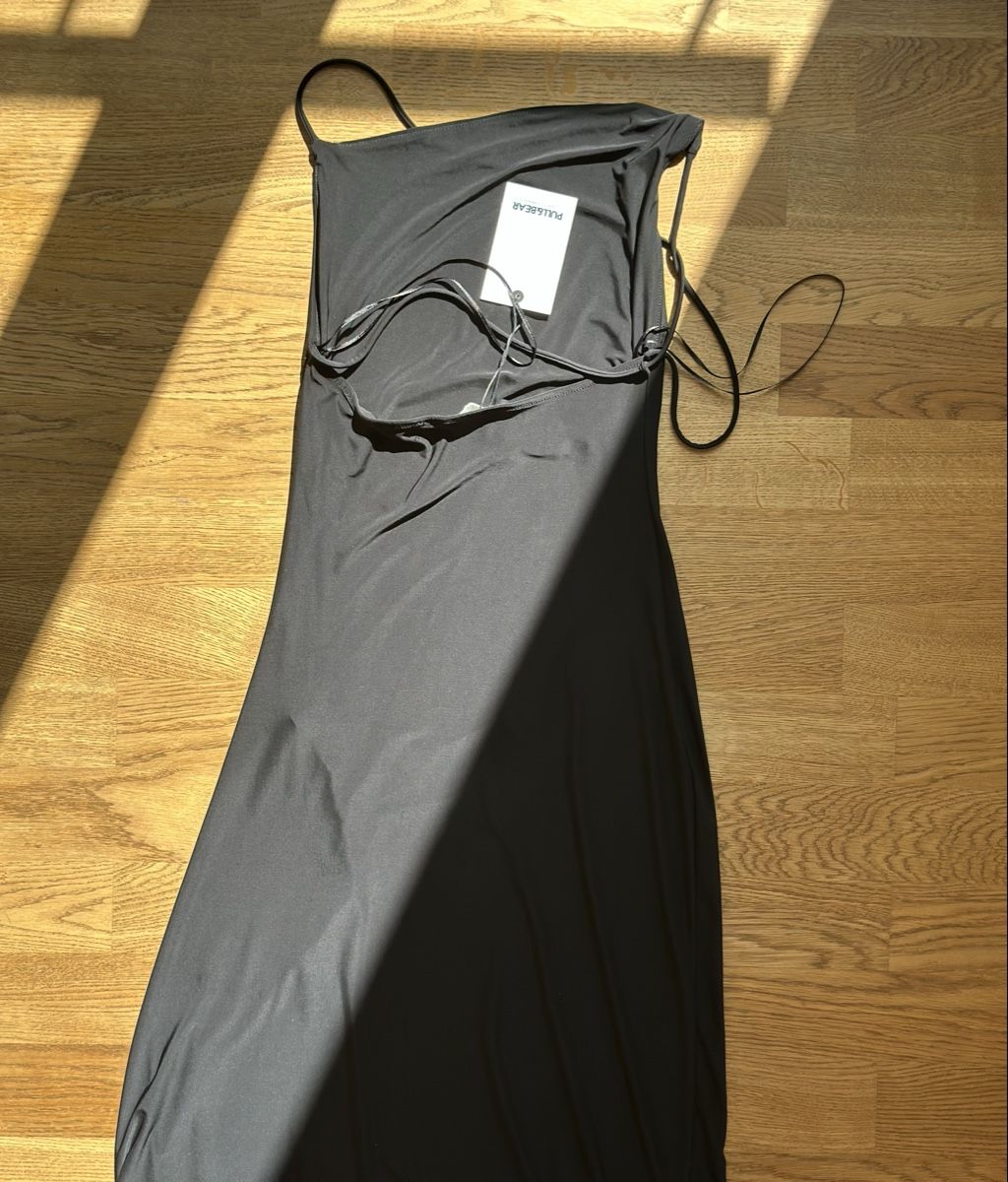Bershka Vestiti: PULL & BEAR Kleid schwarz Grösse S mit Etikett neu – Nuovo e nell'imballaggio originale da Basel venduto da FatmaCan52 8