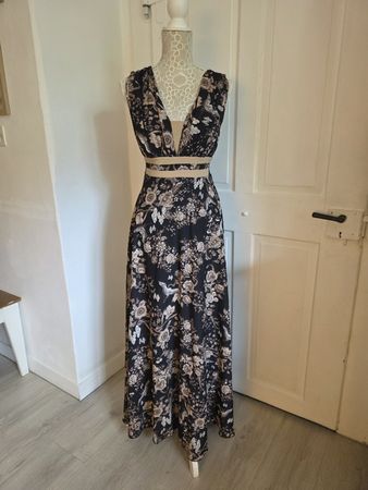 Sommerkleid floral mit XS eher S, Neu mit Etikett. 