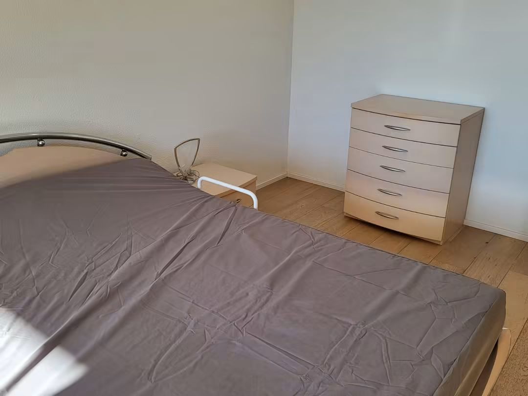 Betten: chambre à coucher – Gebraucht aus La Roche FR von zan_29yx 3