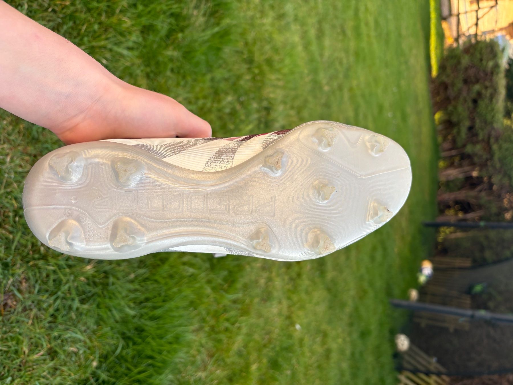 Adidas Scarpe da uomo: Adidas Predators Jude Bellingham gr. 40 – Usato da Schönenberg ZH venduto da Shurricane 7