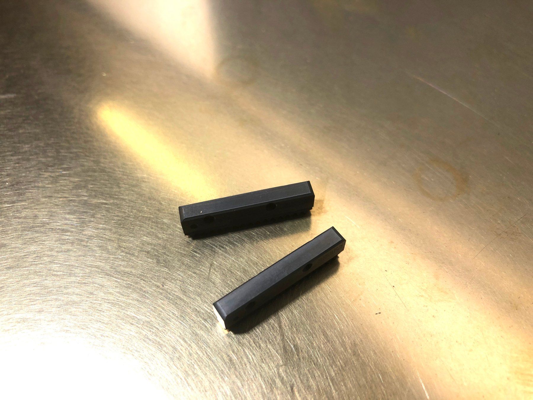 Tutti gli attrezzi: 2x Vargus Gewindeschneideplatte 1.50 – Difettoso da Laufenburg venduto da Sirluger 5