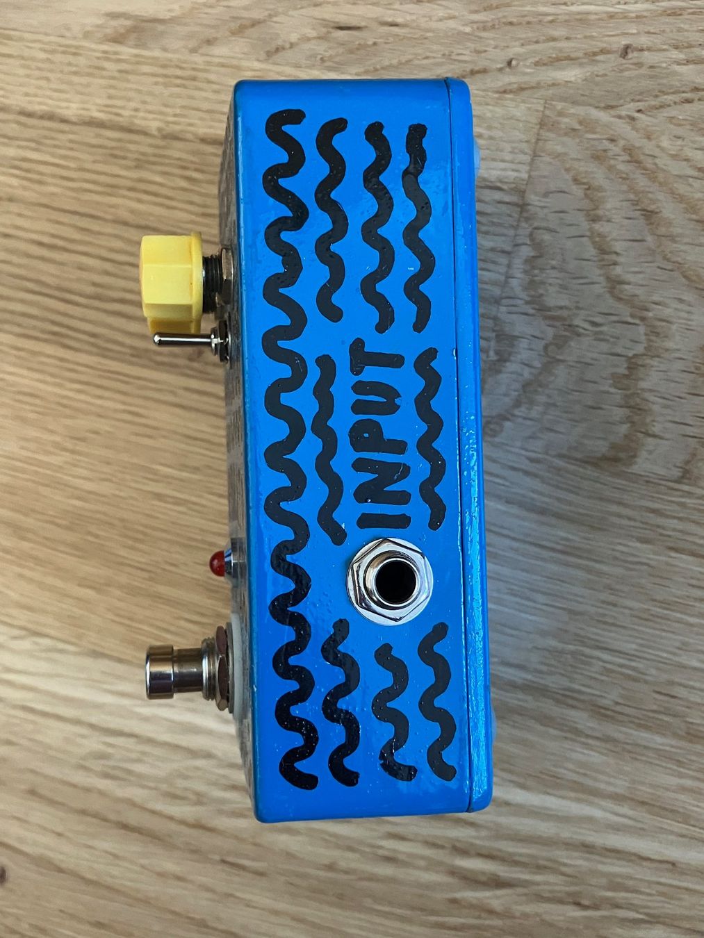 Strumenti musicali: Vibrato pedal DIY kit – Usato da Biel / Bienne venduto da Aprad 1