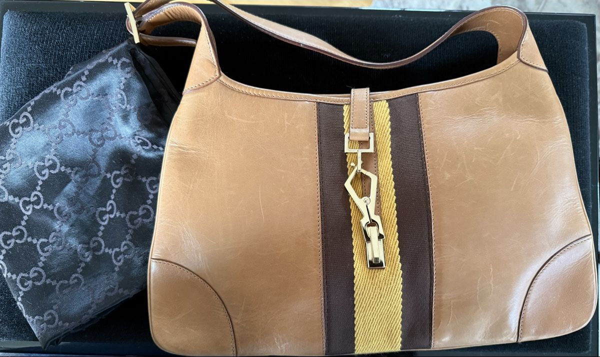 Gucci Altro in  Abbigliamento & Accessori: Sac GUCCI en cuir camel – Usato da Vernier venduto da ley_yqh9 1