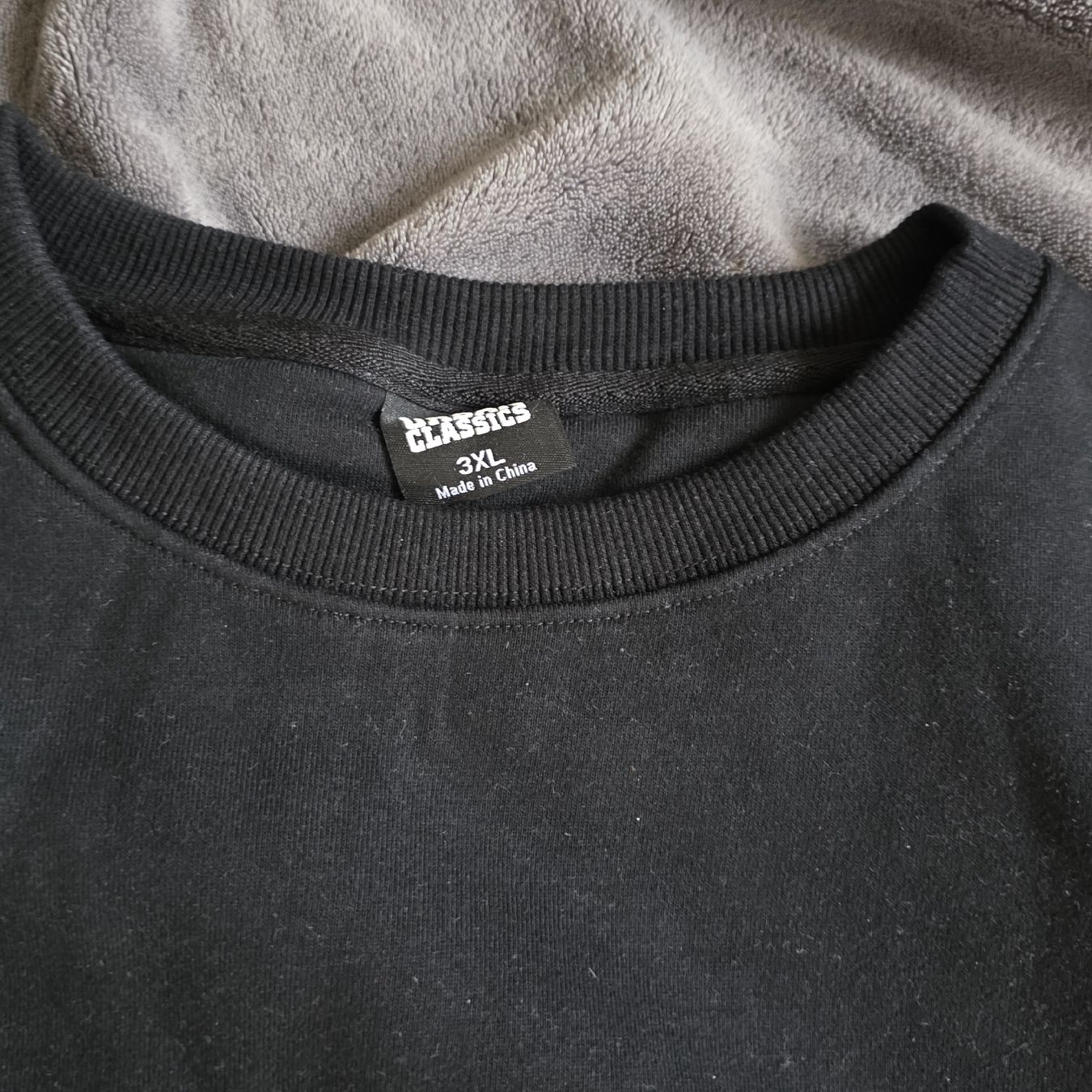 Maglioni & Felpe: Urban Classic Pulli grösse 3XL – Nuovo (secondo la descrizione) da Gerlafingen venduto da PaCo_88 1