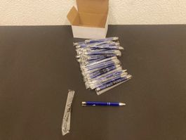 Kugelschreiber 50 Stück, blau, schreiben blau