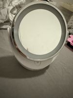 Kosmetikspiegel mit LED-Licht