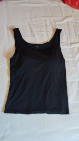 UNIQLO AIRism Tanktop mit Einlagen Damen schwarz Gr. M NEU