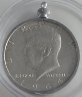 John F. Kennedy Halbe Dollar Muenze Anhänger 1964, Silber