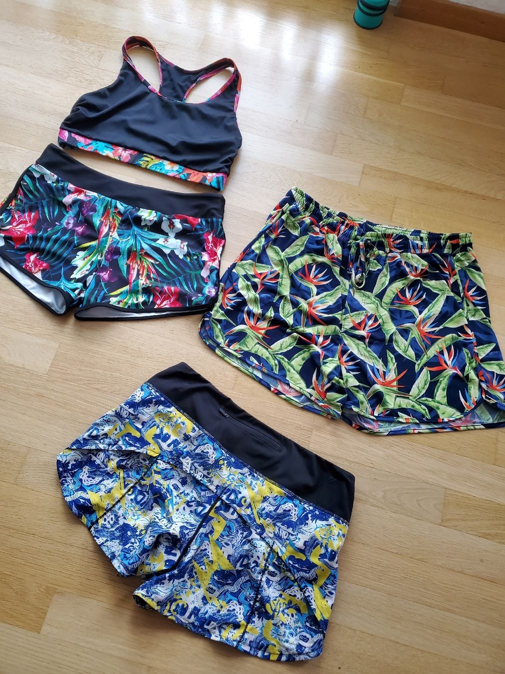 Kleiderpakete: Set Badeshort/ Short, BikiniXl – Neu (gemäss Beschreibung) aus Wetzikon ZH von Wetzicardo25 1