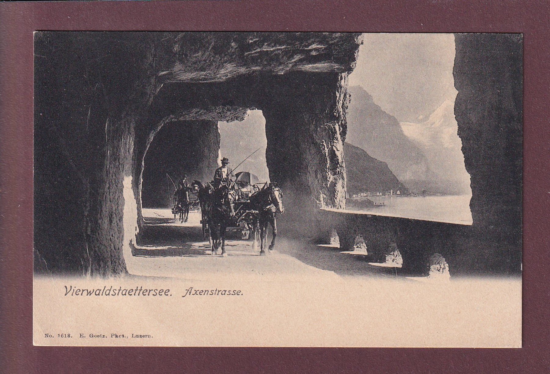 Cartes postales: AXENSTRASSE - Kutsche – D'occasion à Pully par nicecards