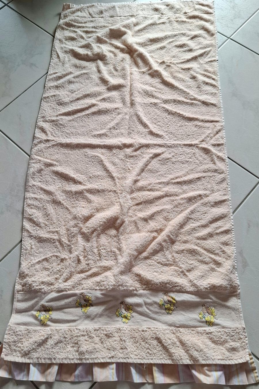 Serviettes de bain: 2x Grösse Frottiertücher Baumwolle. – D'occasion à Rotkreuz par keerthdi 4