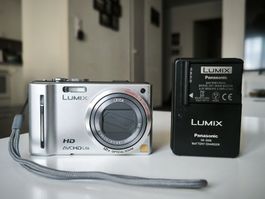 Panasonic Lumix TZ10 