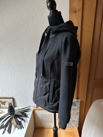 Jacke Sport mit Kapuze S NEU!