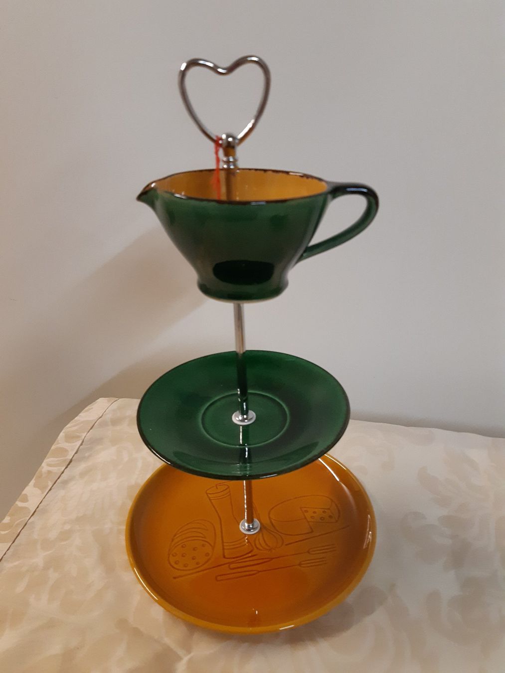 Piatti di portata: verschiedene Etagere – Usato da Studen SZ venduto da Handwerkstatt9698 7