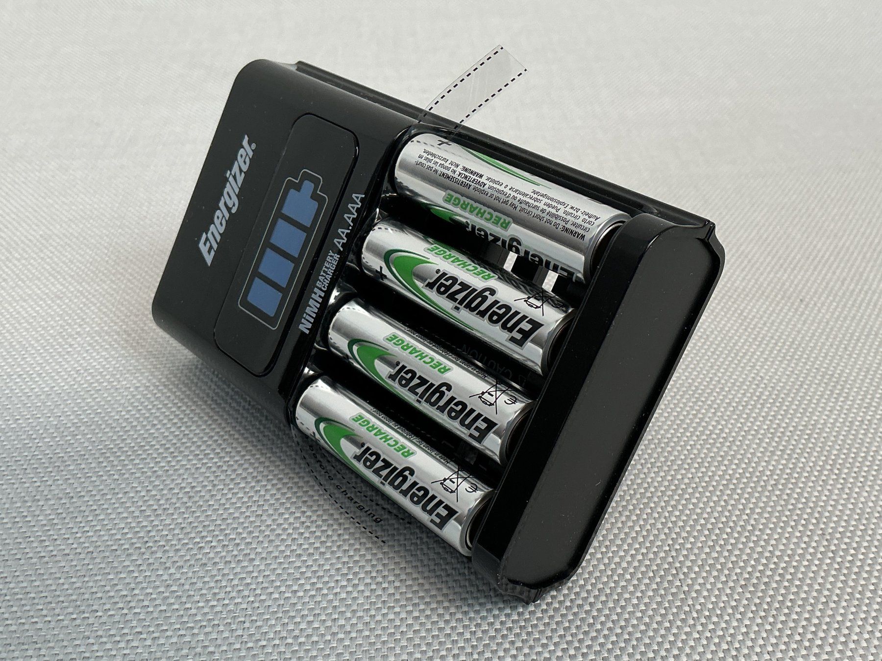 Energizer Caricatori & Batterie: ENERGIZER Batterie Ladegerät Recharge 1 - Hour – Nuovo (secondo la descrizione) da Richterswil venduto da Restwert_Richterswil 2