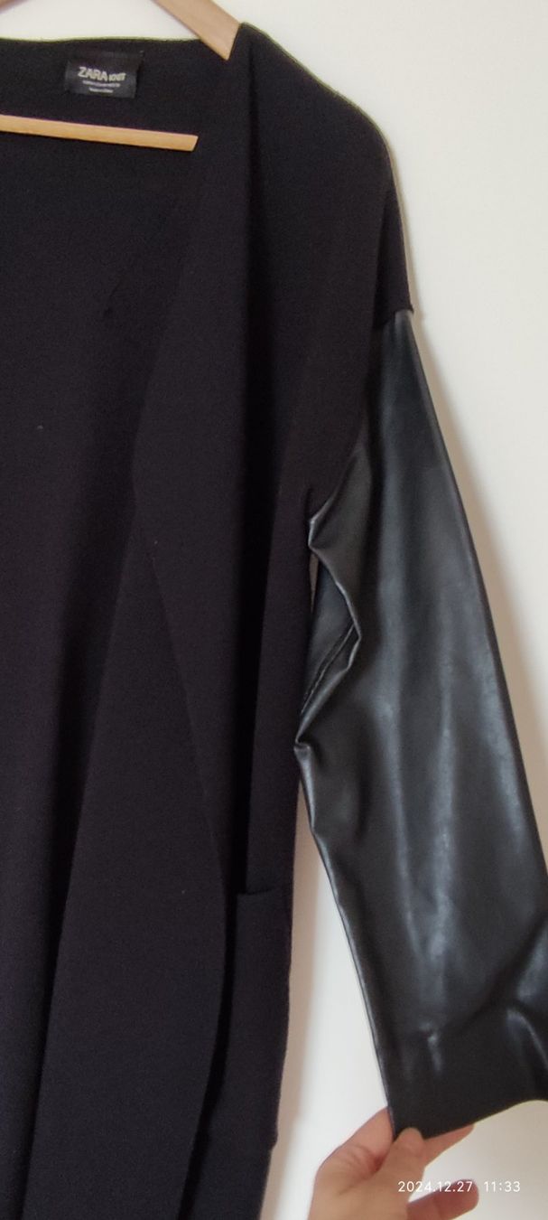 Zara Cappotti: Zara Damen schwarzer Cardigan – Usato da Wil SG venduto da Chilla88 4