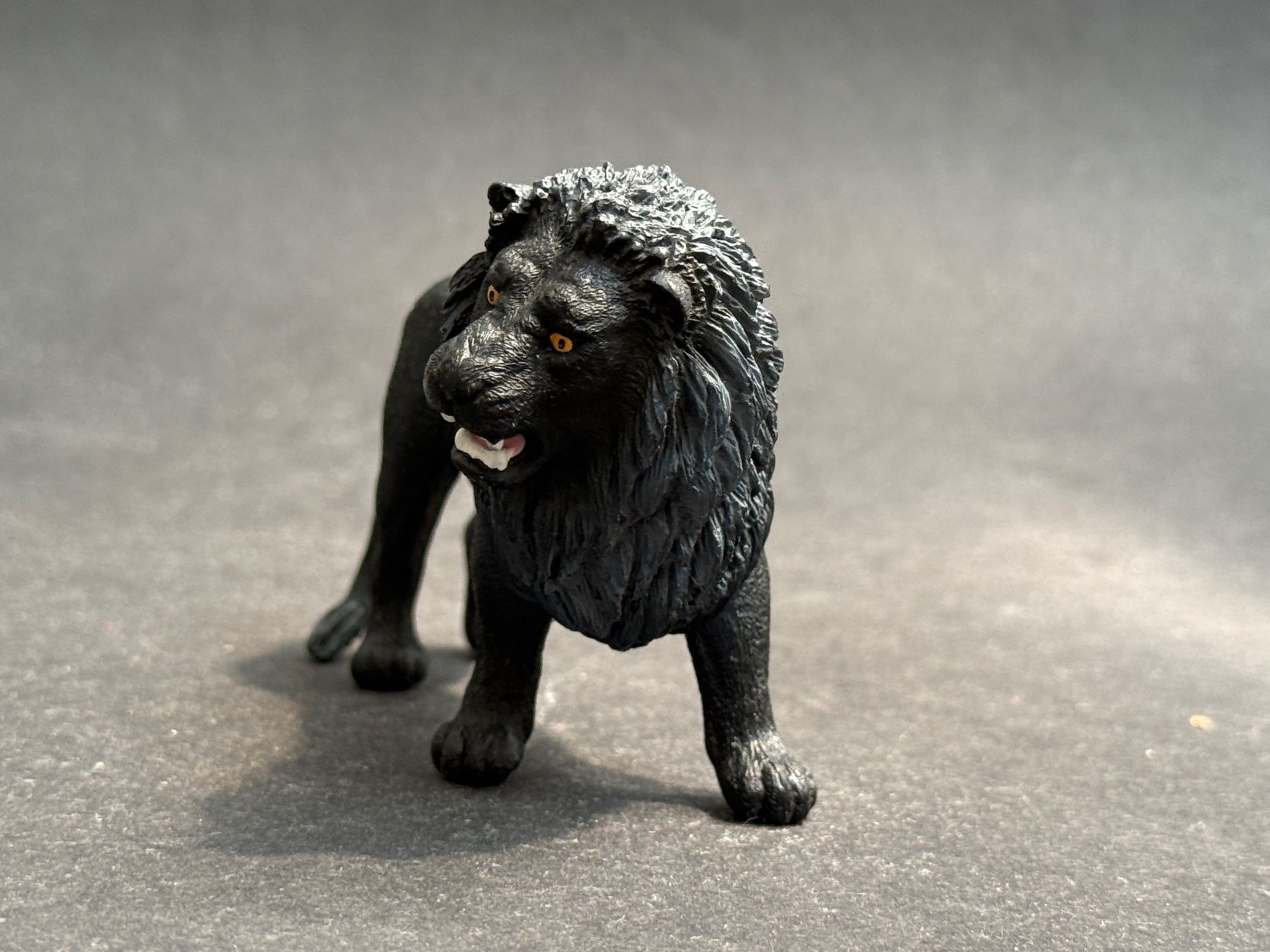 Schleich Statuette: Schleich schwarzer Löwe – Nuovo (secondo la descrizione) da Ennetbaden venduto da mapa05 4