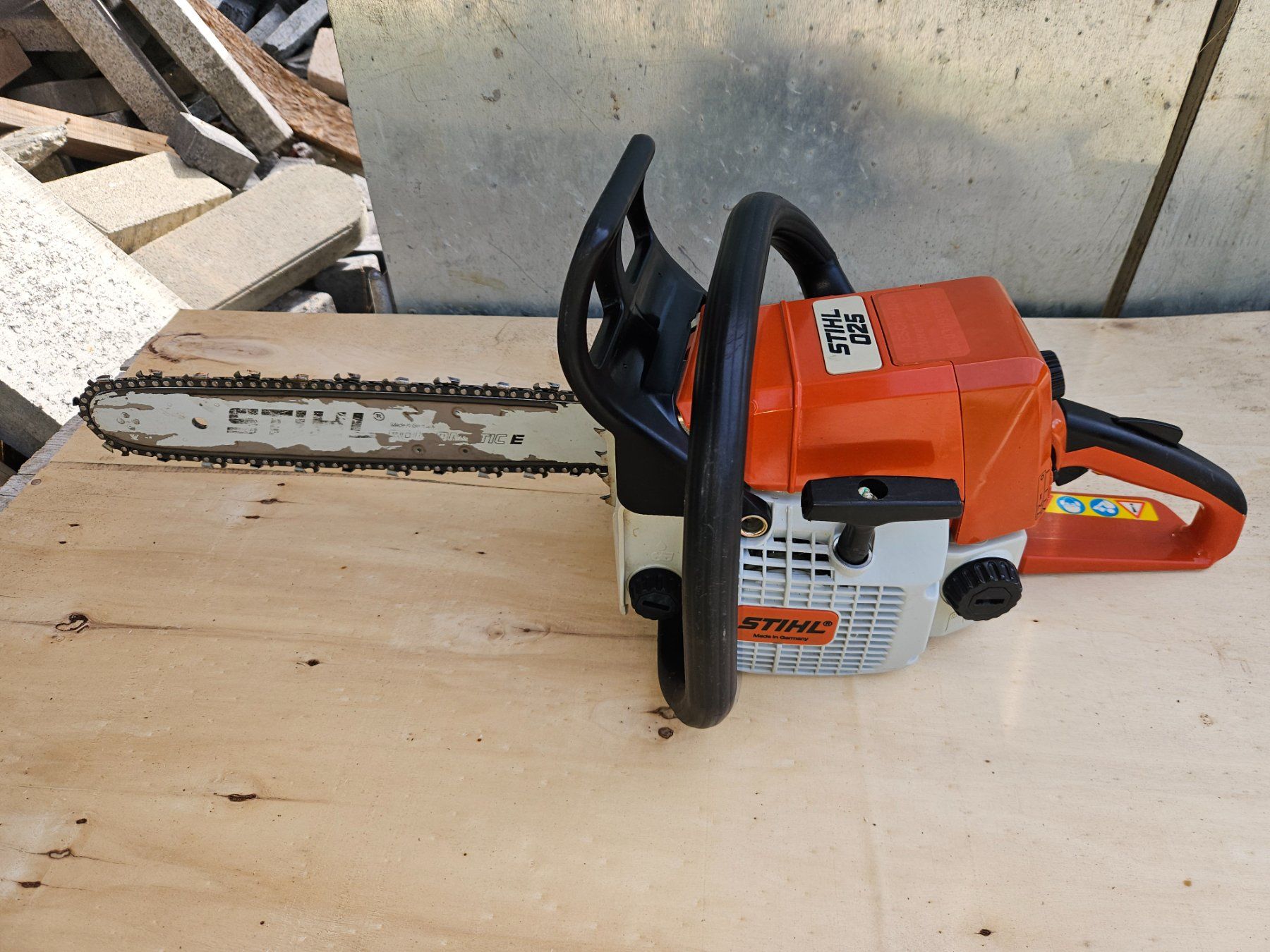 Stihl Seghe: Motorsäge Stihl 025 – Usato da Oberburg venduto da M86
