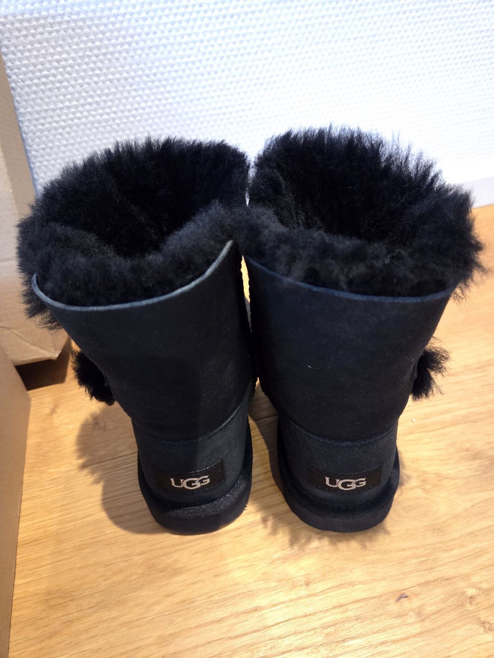 Ugg Scarpe per ragazzi: UGG Boots Kids NEU!!!! – Nuovo e nell'imballaggio originale da Stein AG venduto da MARILiii89 3