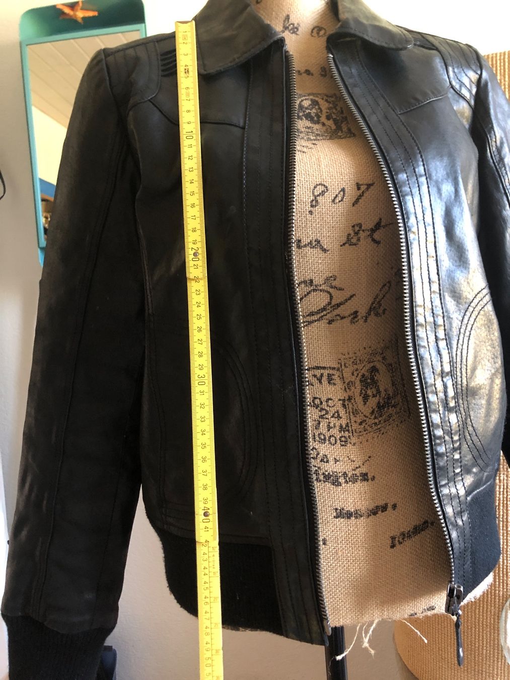 Vestes: Veste en cuir noir – Style – D'occasion à Biel/Bienne par Lianumi 4