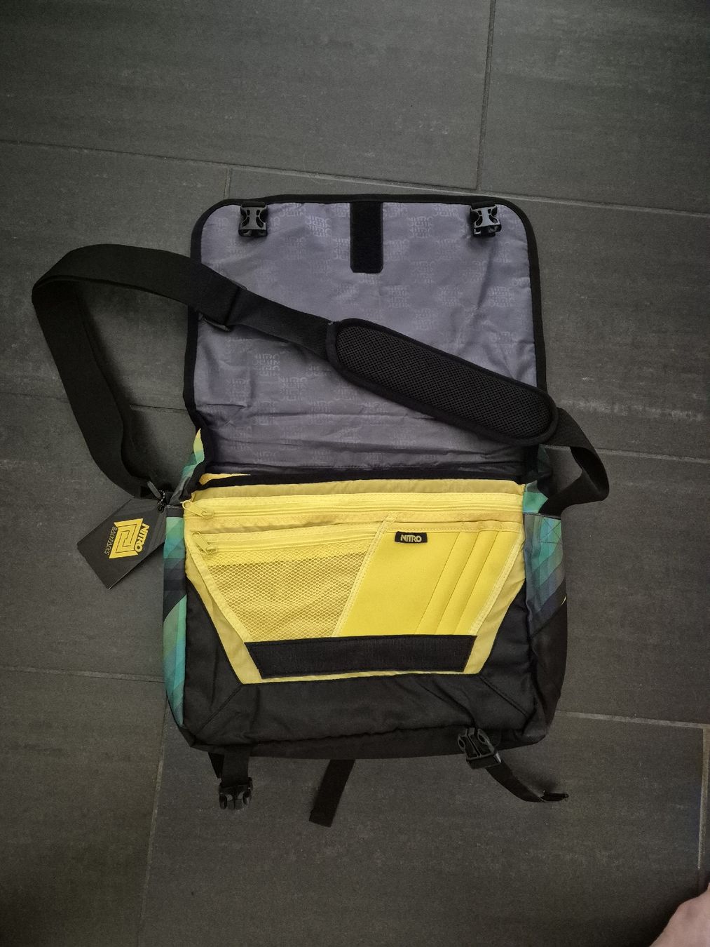 Taschen: Laptop Tasche Nitro Evidence – Neu (gemäss Beschreibung) aus Oberdiessbach von Finland1977 2