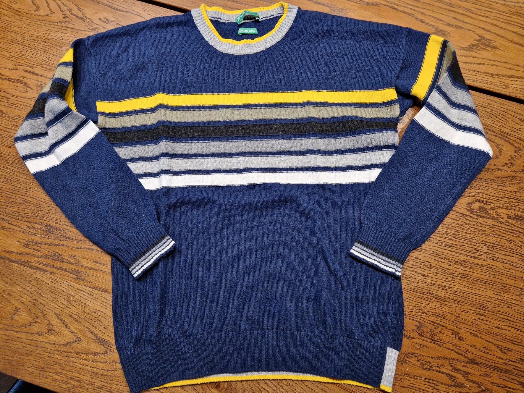 Benetton Maglioni & Felpe: Pullover 2 Stück Gr. 128 1x Benetton – Usato da Davos-Dorf venduto da Bpelikan 1