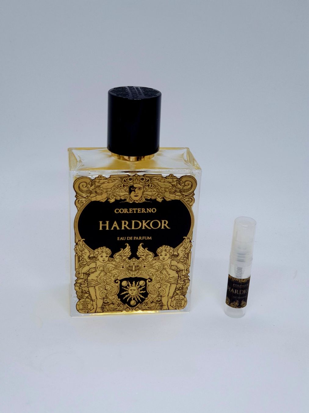 Profumi & Eau de Toilette: 2 ml HARDKOR CORETERNO EDP ABFÜLLUNG – Nuovo (secondo la descrizione) da St. Gallen venduto da CaliSunshine