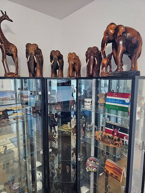 Statuette: Sammlung afrikanischer Elefanten – Usato da Arbon venduto da tho_rl9y