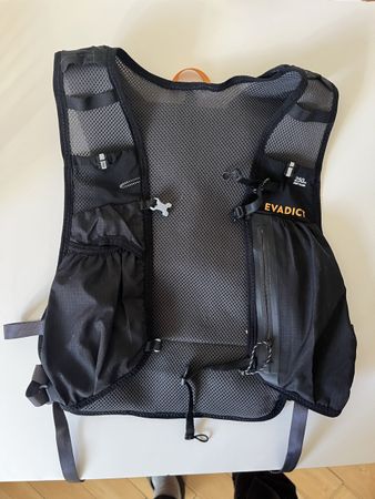 sac trail en parfait état 