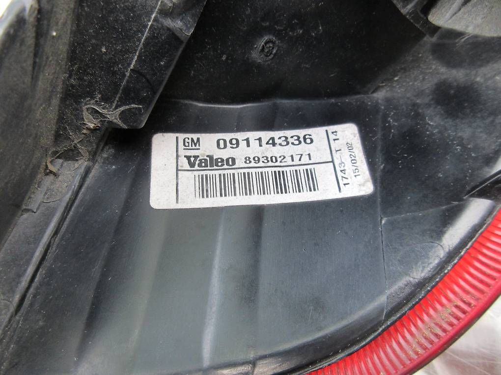 Opel Fari: Feu arrière gauche Opel Corsa C – Usato da Champagne venduto da nan_2dwz 1