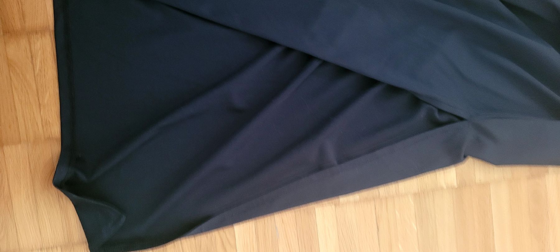 Bershka Kleider: Bershka Maxirock, Gr. M, schwarz, neu – Neu (gemäss Beschreibung) aus Emmenbrücke von gatasalvache 2
