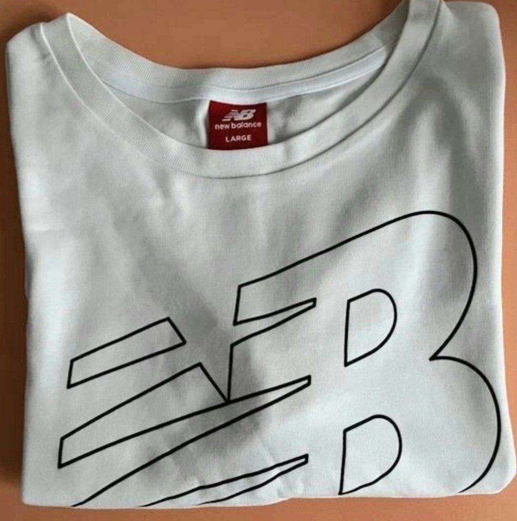 T-shirt: T-Shirt NB L Weiss – Usato da St.Gallen venduto da LaMiSa 1