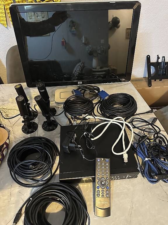 Videocamere: Video surveillance – Usato da Lausanne venduto da inf_vlh8 1
