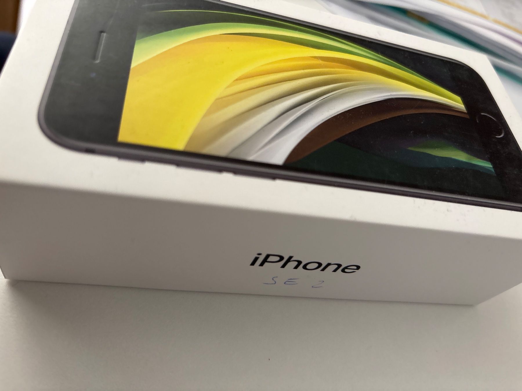 Apple Portables: iPhone SE – D'occasion à Altendorf par tenorhorn 1