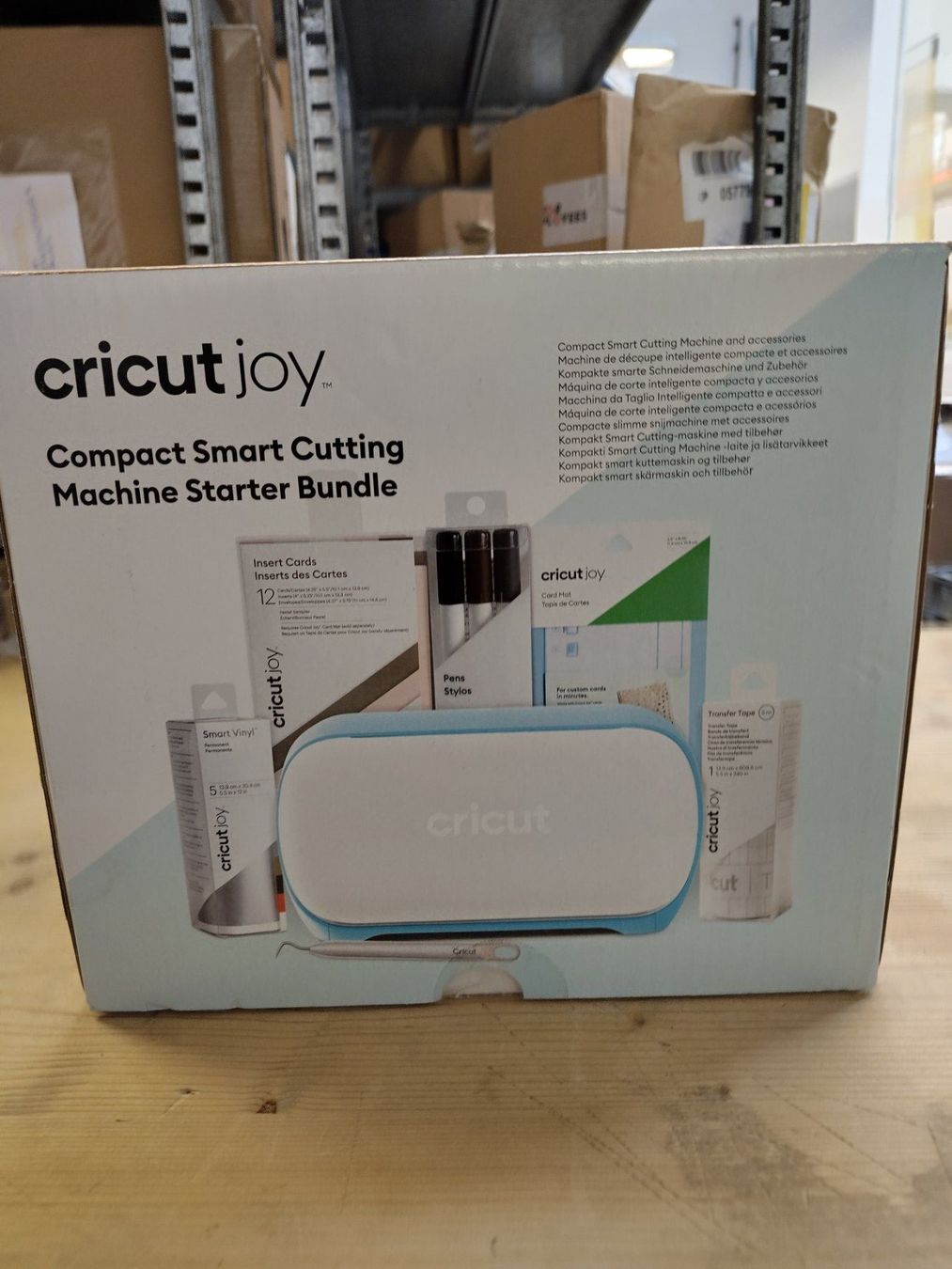 Alle Maschinen: Cricut Joy - Compact Smart Cutting Machine Starter Bundle – Neu und originalverpackt aus Dällikon von Retouren_Resale
