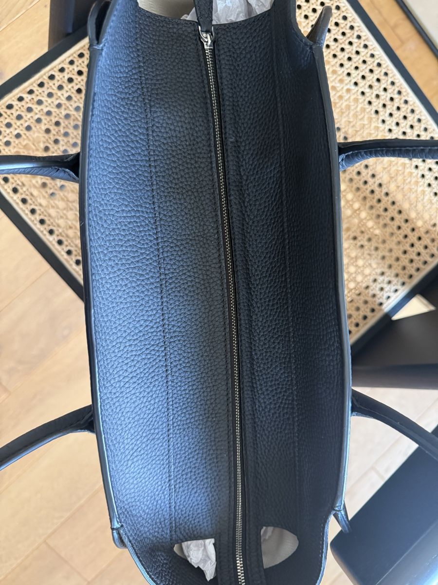 The Row Borse da donna: The Row Marlo Bag 14 – Usato da Teufen AR venduto da nicmat 4