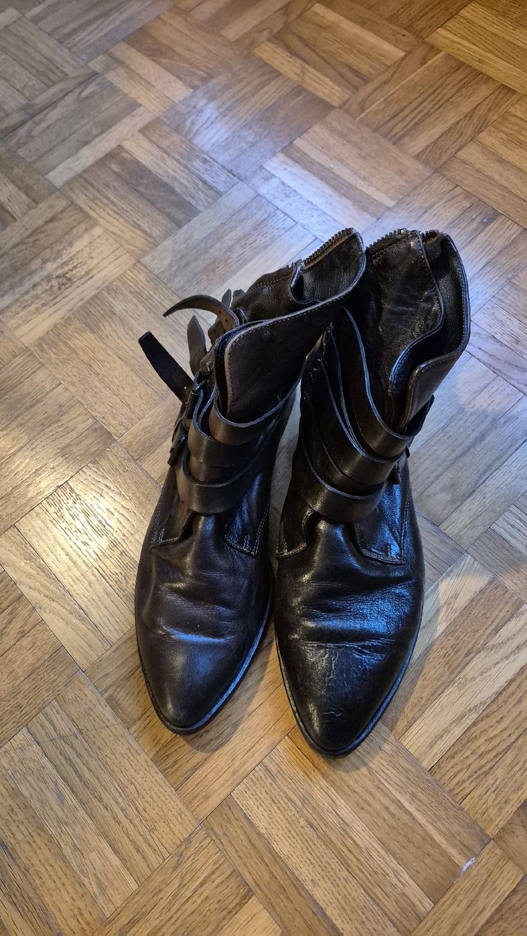 Scarpe da donna: Biker Lederstiefel – Usato da Zürich venduto da Knauelrockerin 2