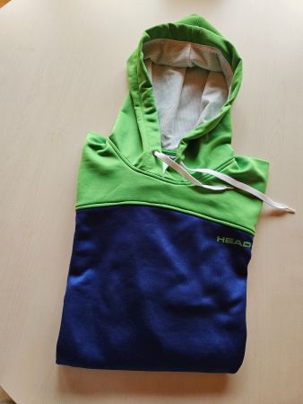 Pulli  Grösse eher L