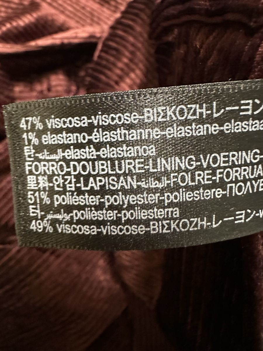 Massimo Dutti Pantaloni: Massimo Dutti Samthose, Grösse 40, Weinrot, Herbst-Look – Nuovo (secondo la descrizione) da Erlinsbach SO venduto da aka_5b2y 7