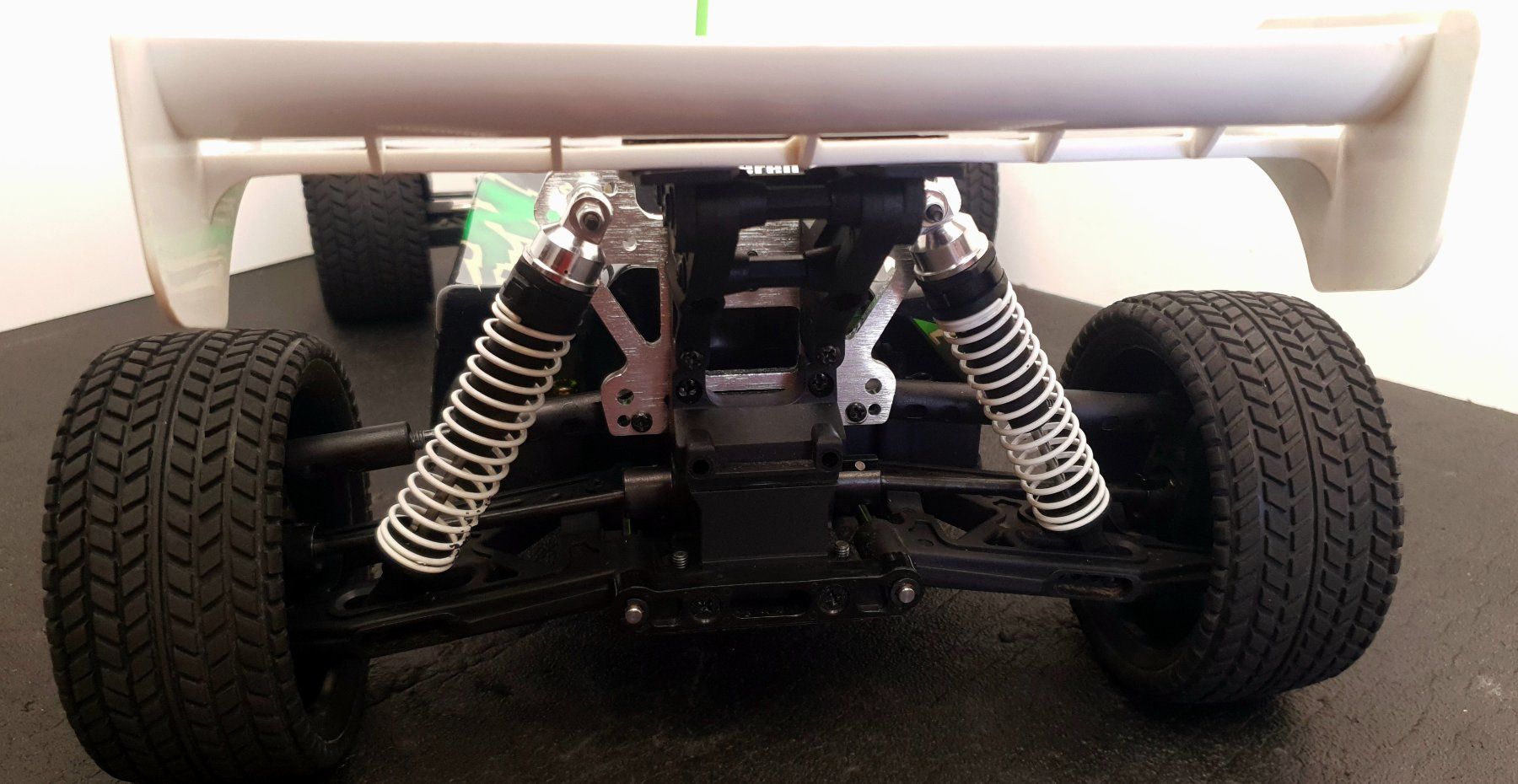 Carson Modellismo RC: Carson Specter  Brushless 1/8  4S 🛑 – Usato da Aesch BL venduto da SPORT-RC-Model2020 6