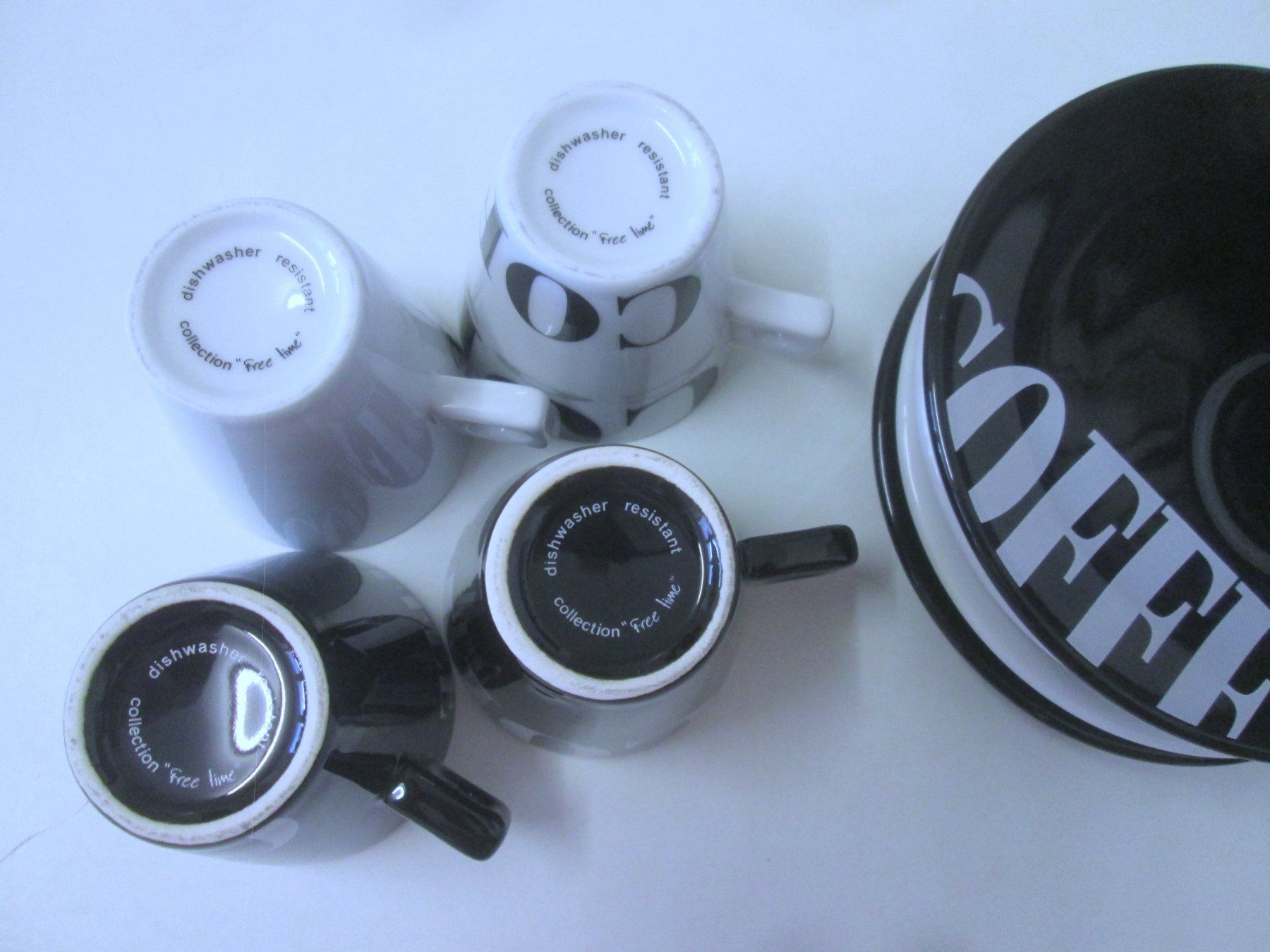 Tazze: 4 neue Kaffeetassen – Nuovo (secondo la descrizione) da Sementina venduto da babucia 2