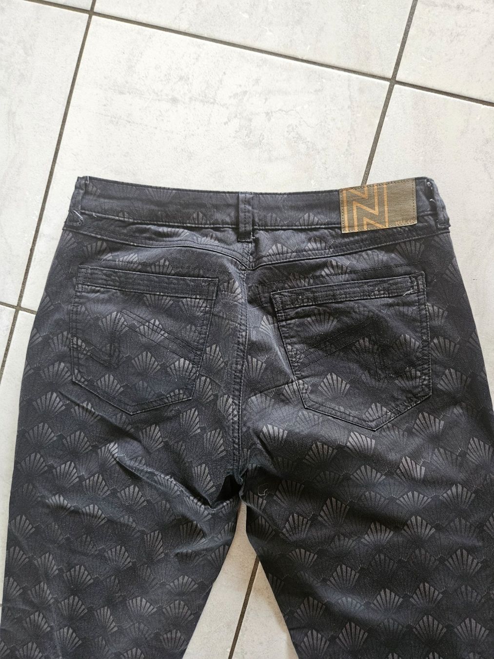 Nile Pantaloni: Nile Hose – Usato da Aefligen venduto da Ninibe4 1