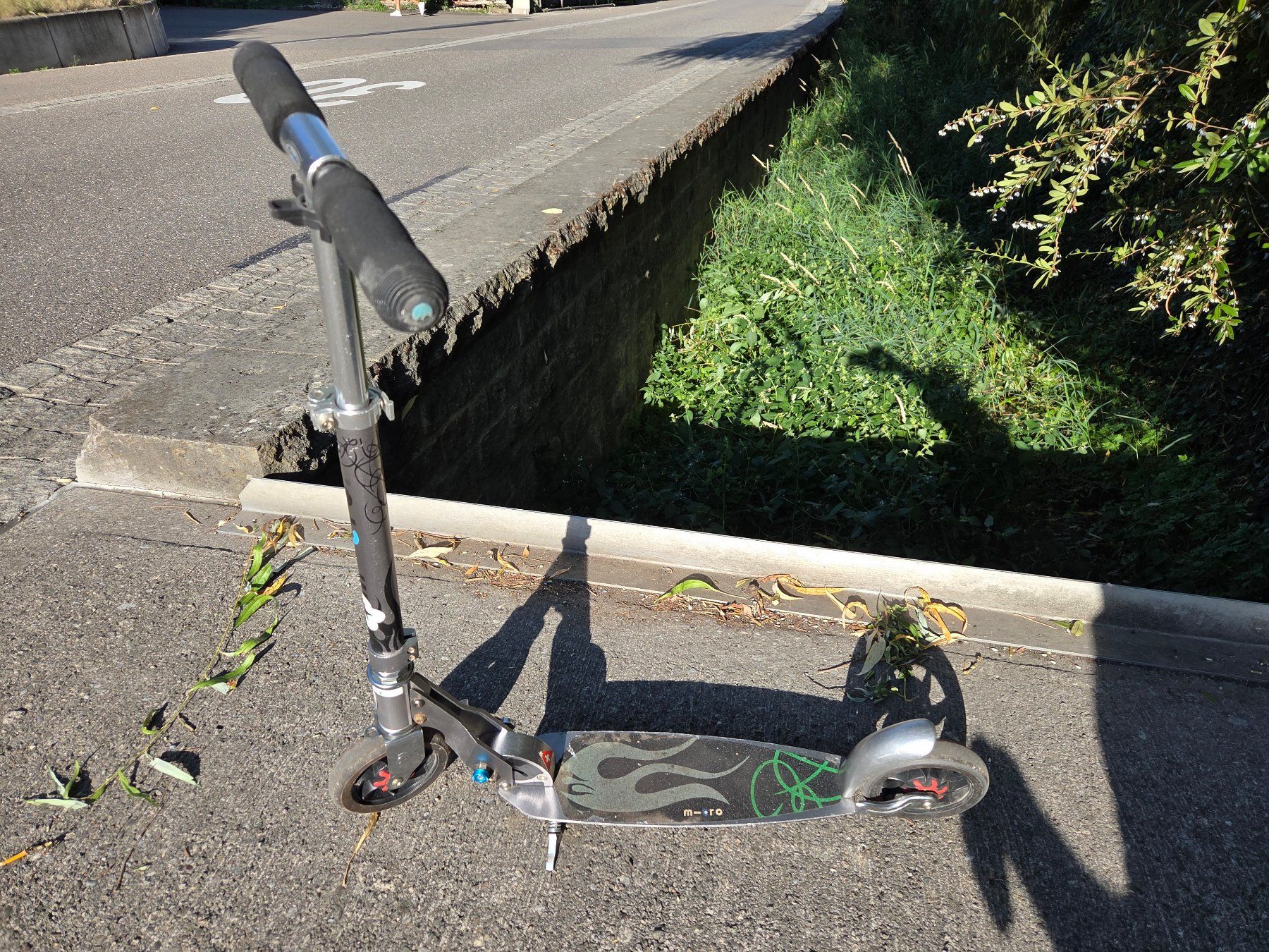Micro Fahrzeuge für Kinder: Micro Scooter – Gebraucht aus Spreitenbach von Pseudobiene 1
