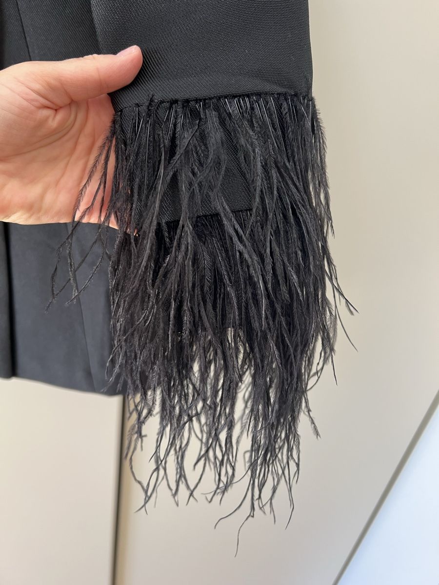 Vestiti: Jacket dress with feather sleeves – Usato da Zollikon venduto da jud_cmm9 7