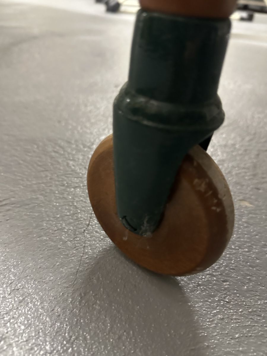 Tische: Shaker Table De Padova – Gebraucht aus Basel von eucalyptica 3