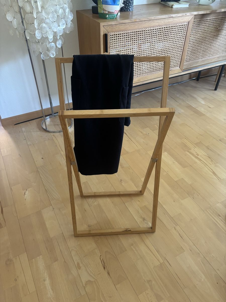 Porte manteau: Kleiderständer Bambus – D'occasion à olten par momo2417