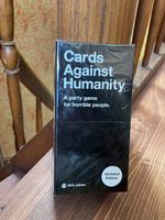 Cards Against Humanity INTL Edition neuwertig