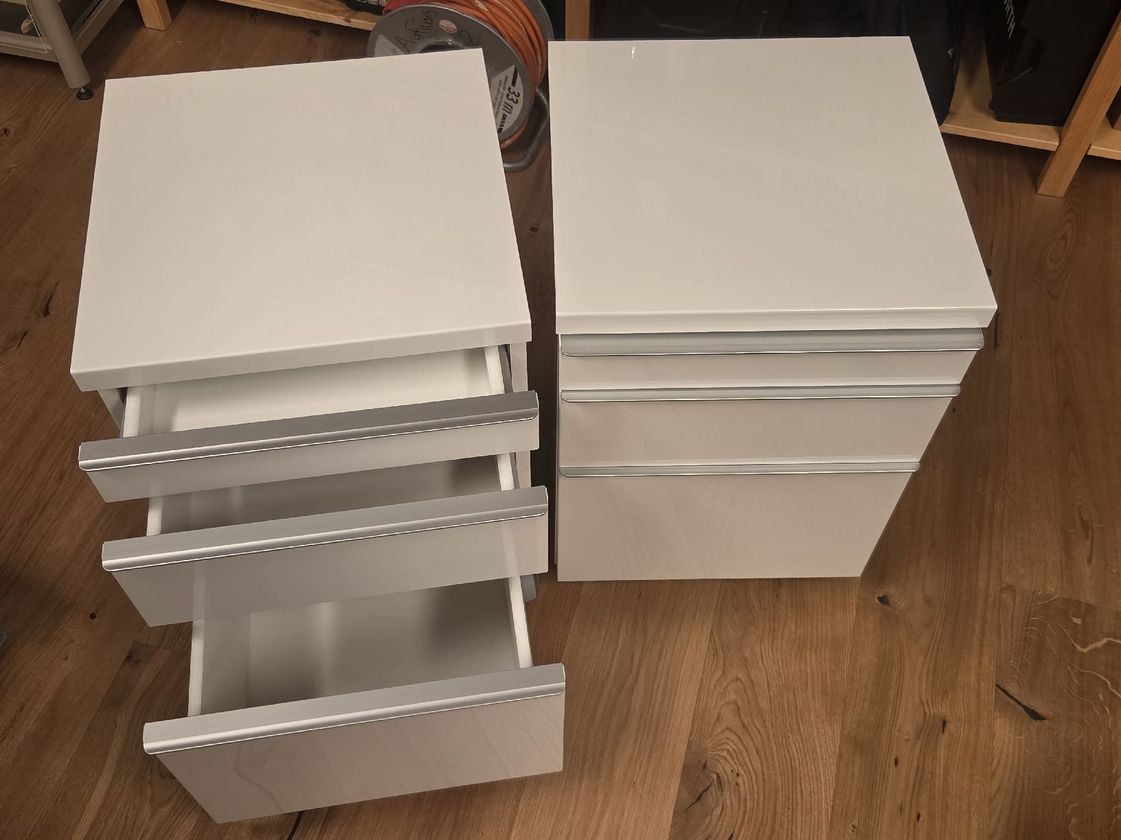 Ikea Korpus: IKEA BESTÅ BURS Rollcontainer – Gebraucht aus Walliswil b.Wangen von nixon_p