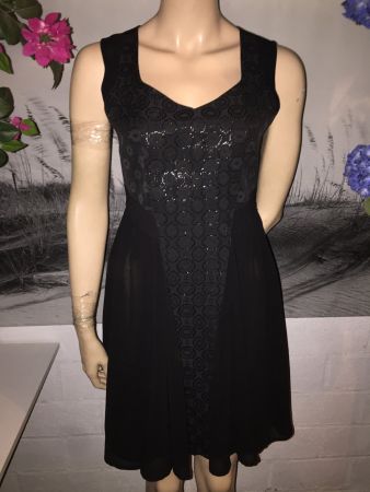 Blouse / Kleid MAIS IL EST OU LE SOLEIL  Taille / Grosse 36